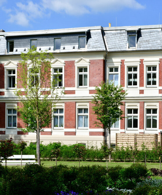 Alloheim Senioren-Residenz Haus am See in Bad Elster von außen