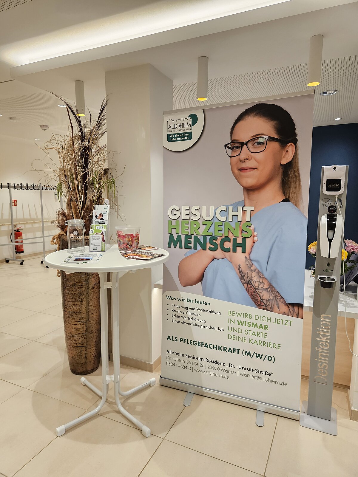 Informationsstand im Foyer