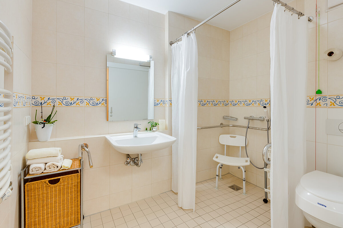 Badezimmer im Seniorenheim in Ingolstadt