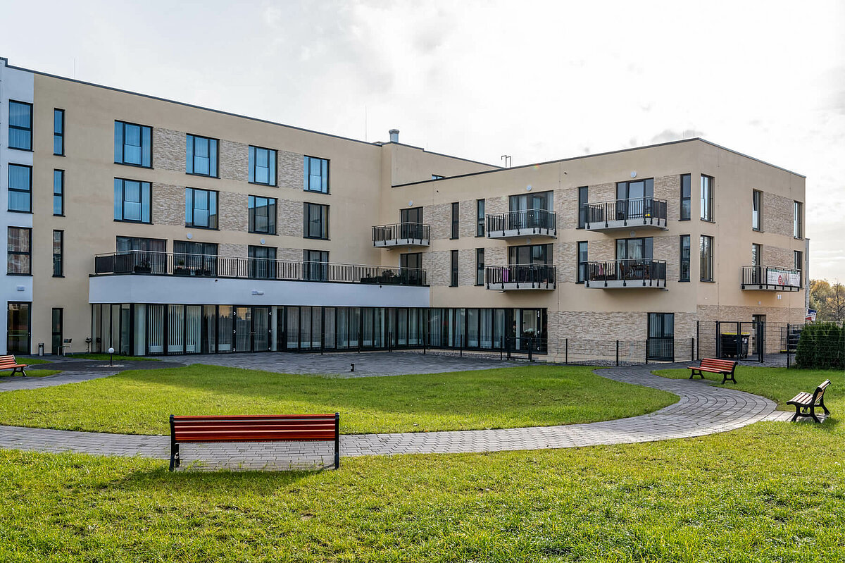 Garten hinter dem Seniorenheim "An den Waisengärten" in Schwerin