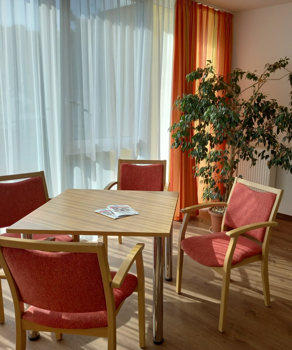 Gemeinschaftsraum in der Alloheim Senioren-Residenz Obrigheim