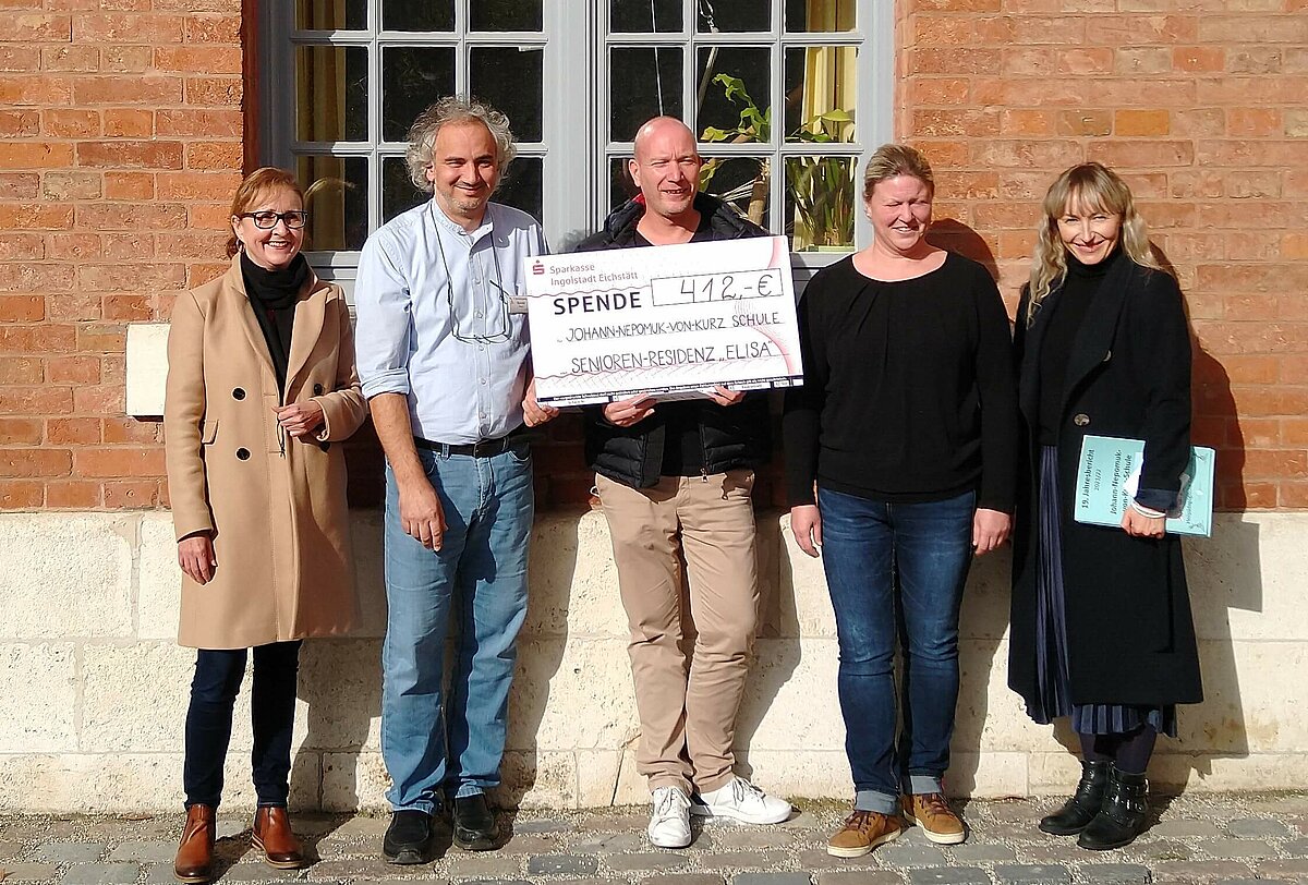 Spende der Eisflatrate der Alloheim Senioren-Residenz "Elisa" in Ingolstadt