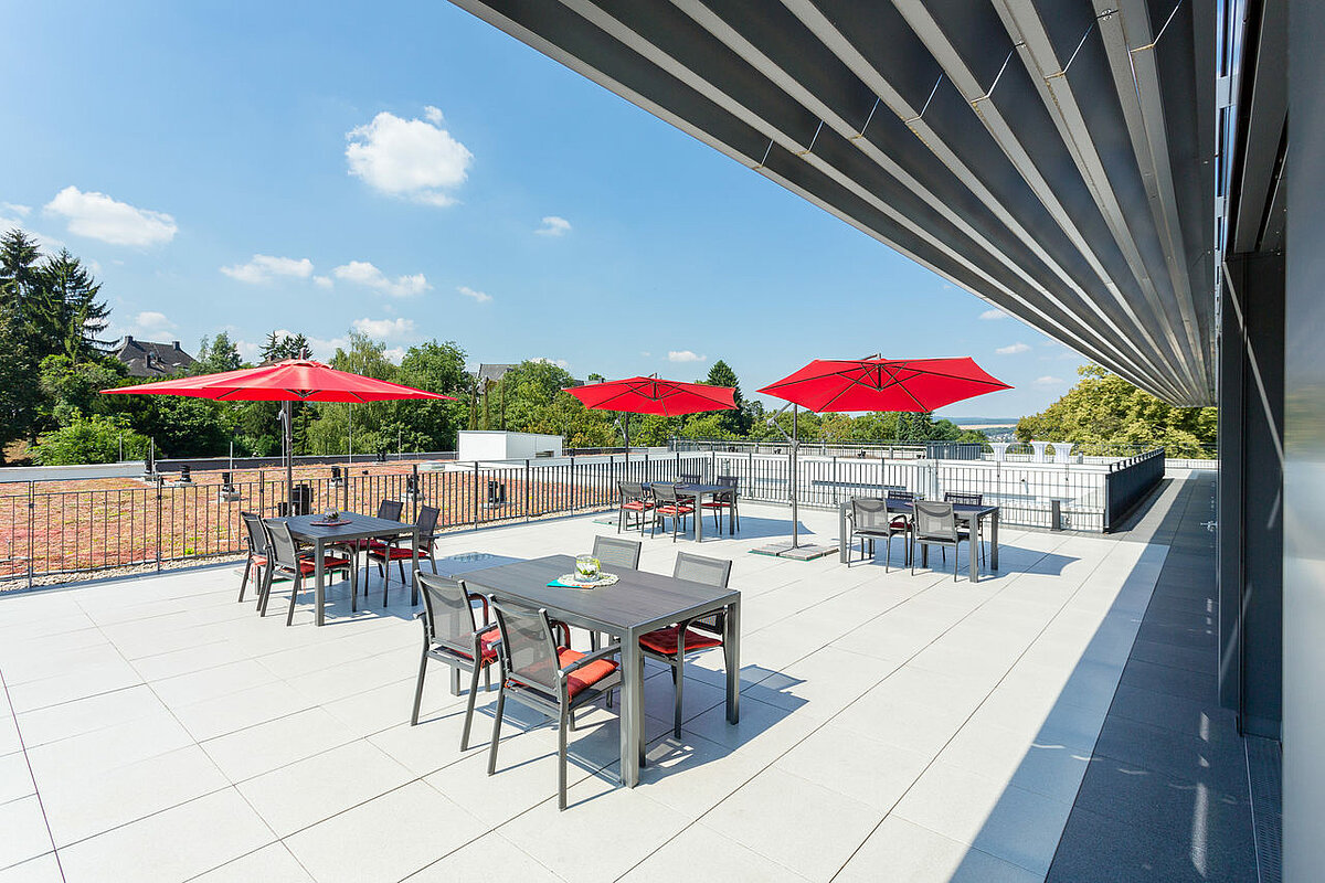 Terrasse des Seniorenheims "Philosophenweg" in Wetzlar