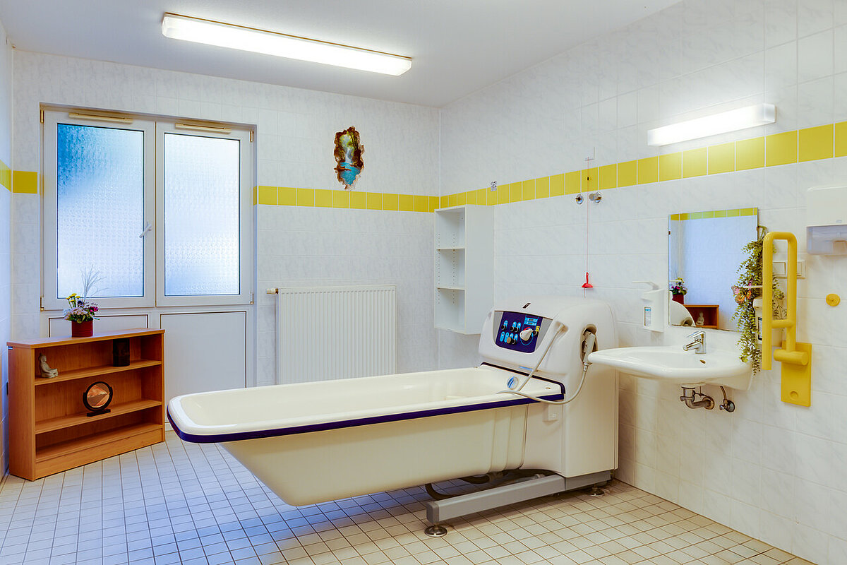 Alloheim Pflegeheim Weisse Elster in Leipzig: Badezimmer
