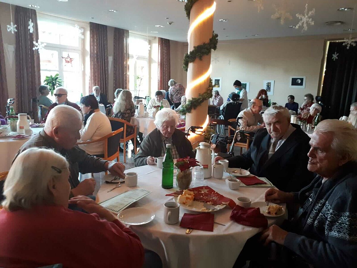 Weihnachtsfeier im Seniorenheim "Casino Wetzlar"