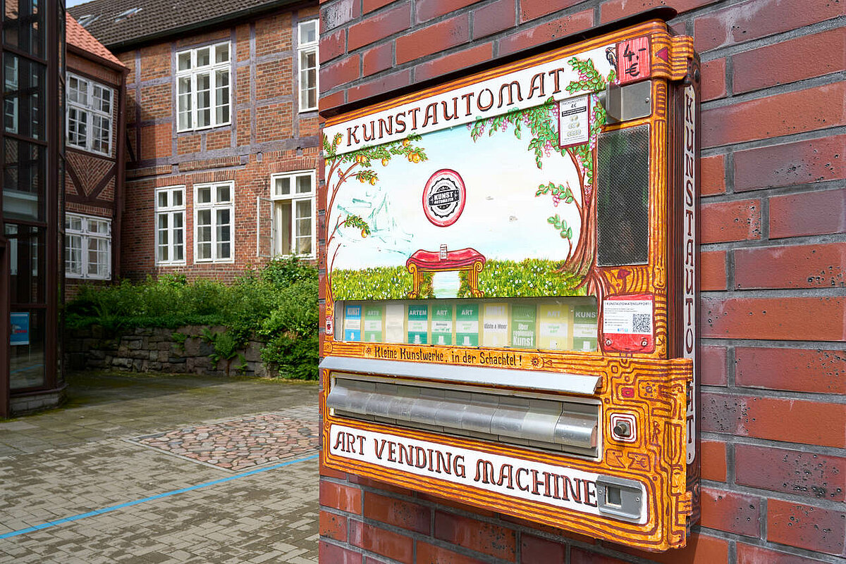 Kunstautomat an der Senioren-Residenz "Am Altstädter Markt"