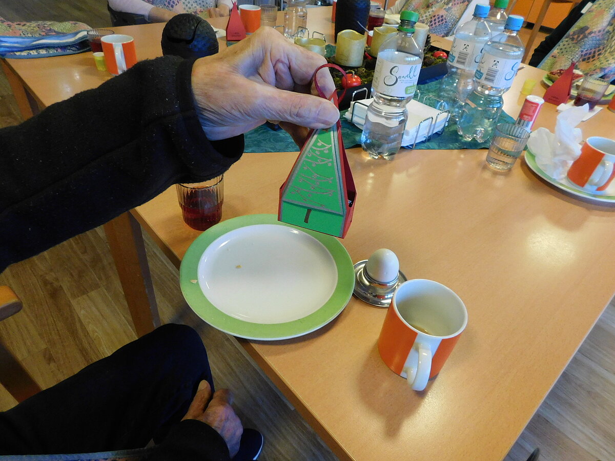 1. Advent