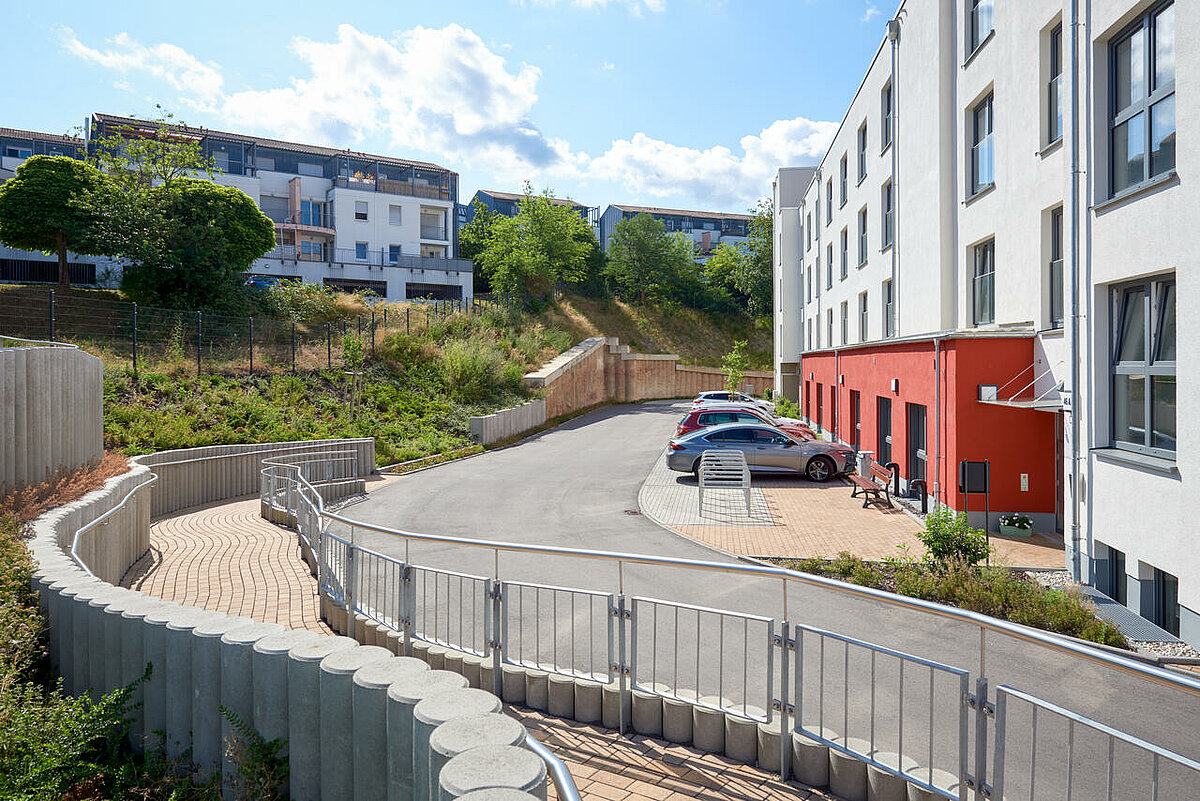 Barrierefreier Zugang zur Senioren-Residenz "Am Beckerturm"