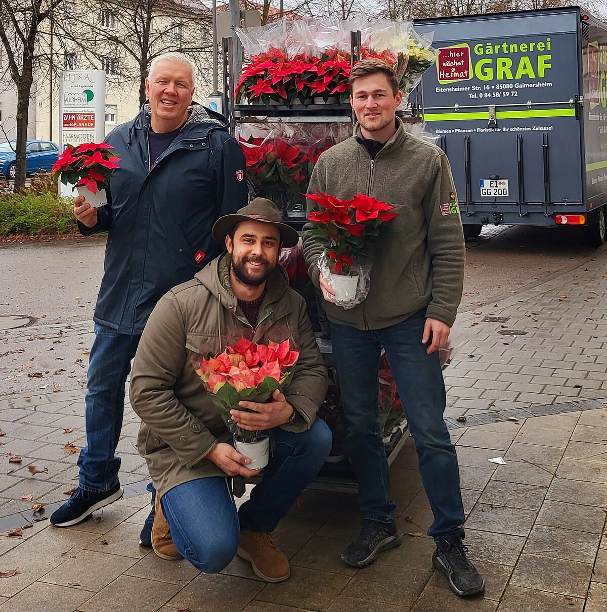 150 Weihnachtssterne für unsere Einrichtung