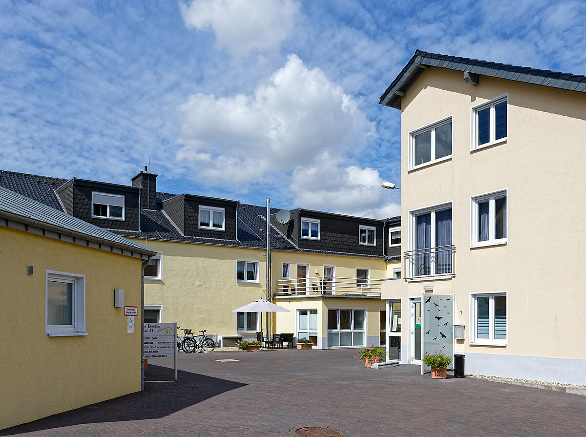 Seniorenheim "Maria Hilf" in Bedburg von außen