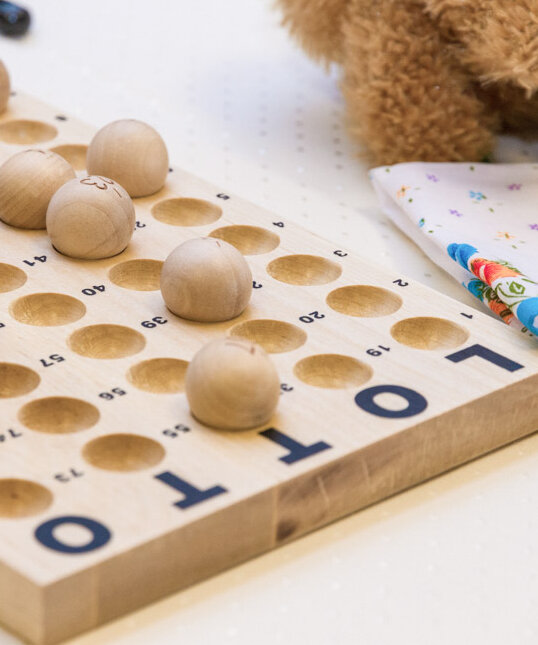 Bingospiel im Seniorenheim Kurt-Exner-Haus in Berlin