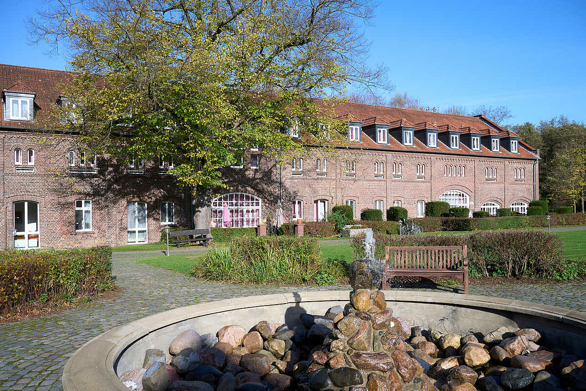 Brunnen und Garten Seniorenheim Dortmund