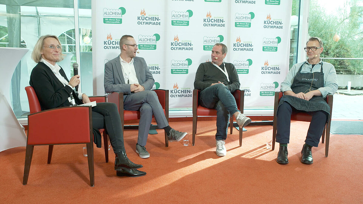 Podiumsdiskussion zum Thema "Zukunft Ernährung" bei der Alloheim Küchenolympiade