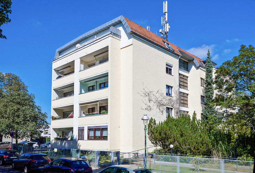 Wohnhaus mit Betreutem Wohnen in Berlin Licherfelde - Akazienallee