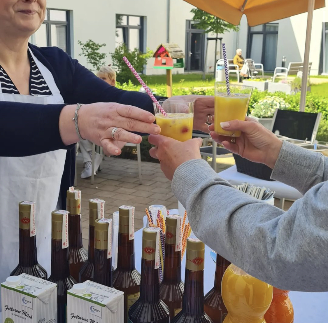 Alkoholfreie Cocktails beim Tag der Pflege