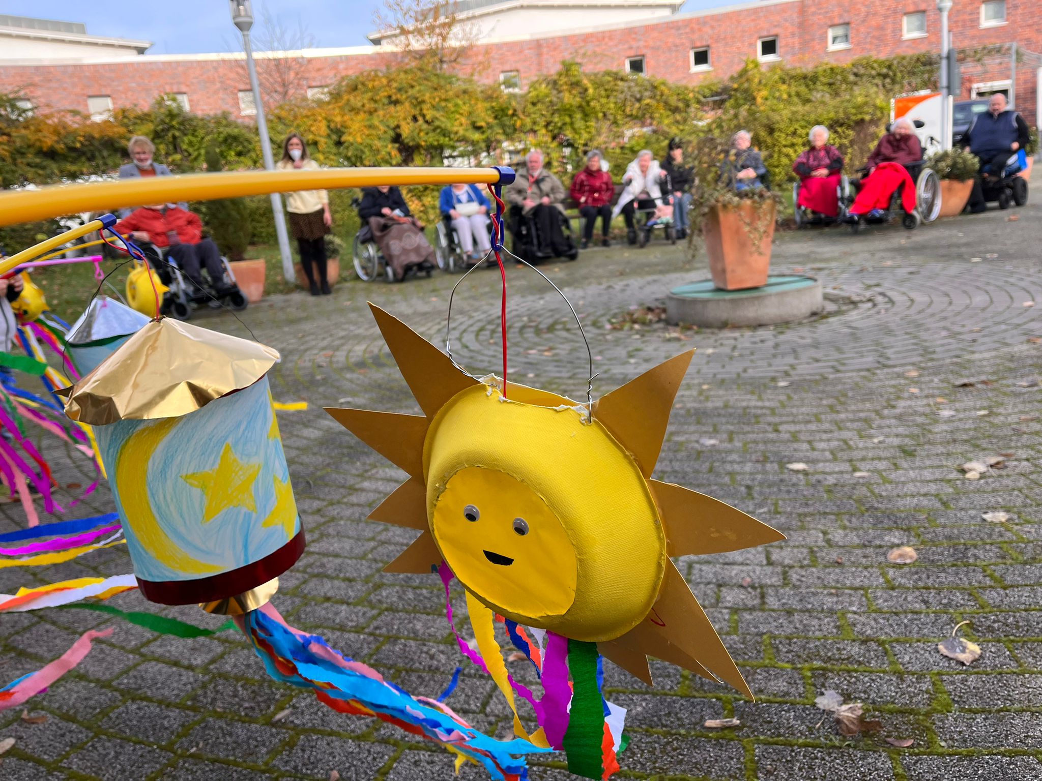Gemeinsames Singen zum Martinstag - Seniorenzentrum Am Volksgarten Dortmund