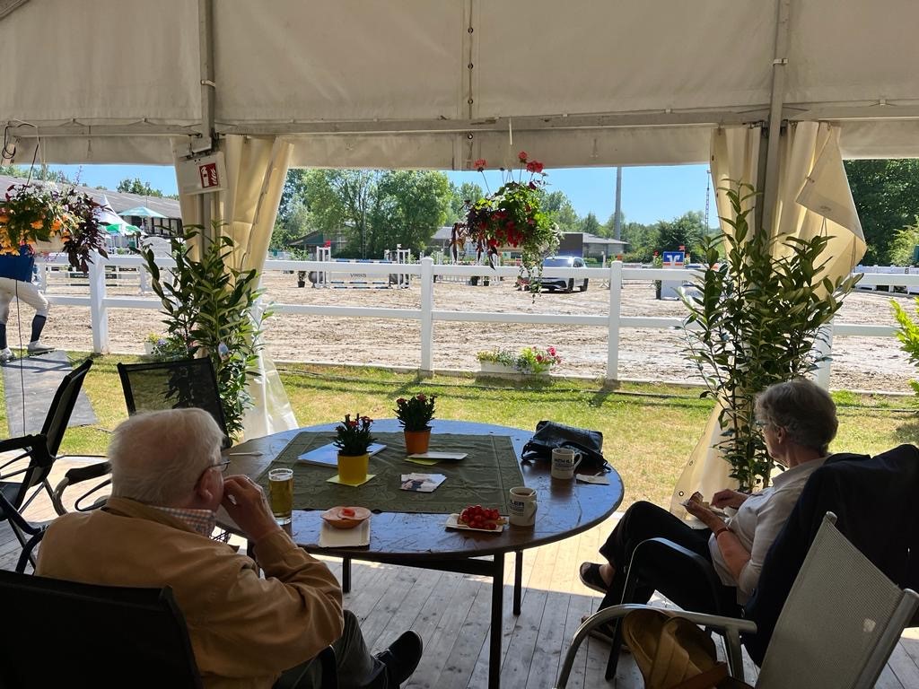 ausflug turnier reiter café