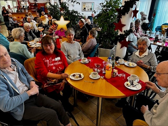 Weihnachtsfeier für Pflegebewohner