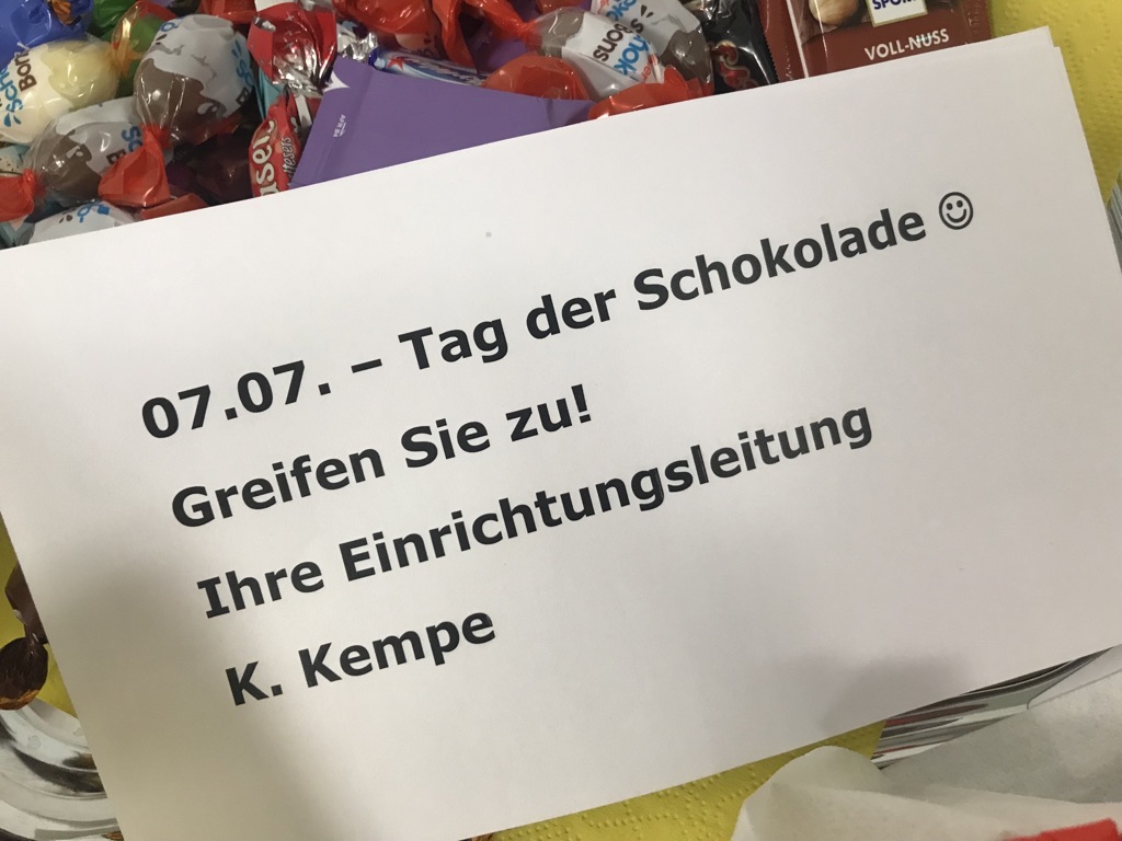 Grußworte zum Tag der Schokolade von der Einrichtungsleiterin Frau Kempe