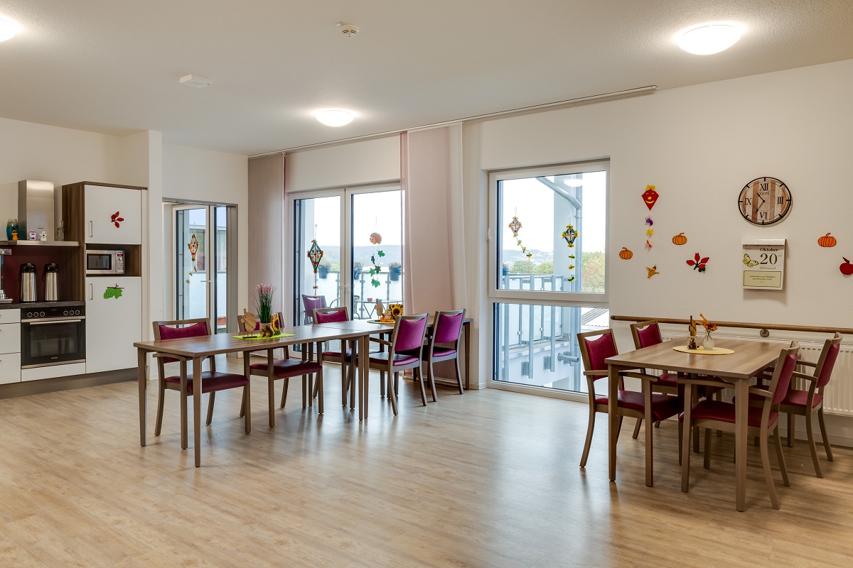 Küche und Essbereich in unserer Senioren-Residenz in Altenhagen