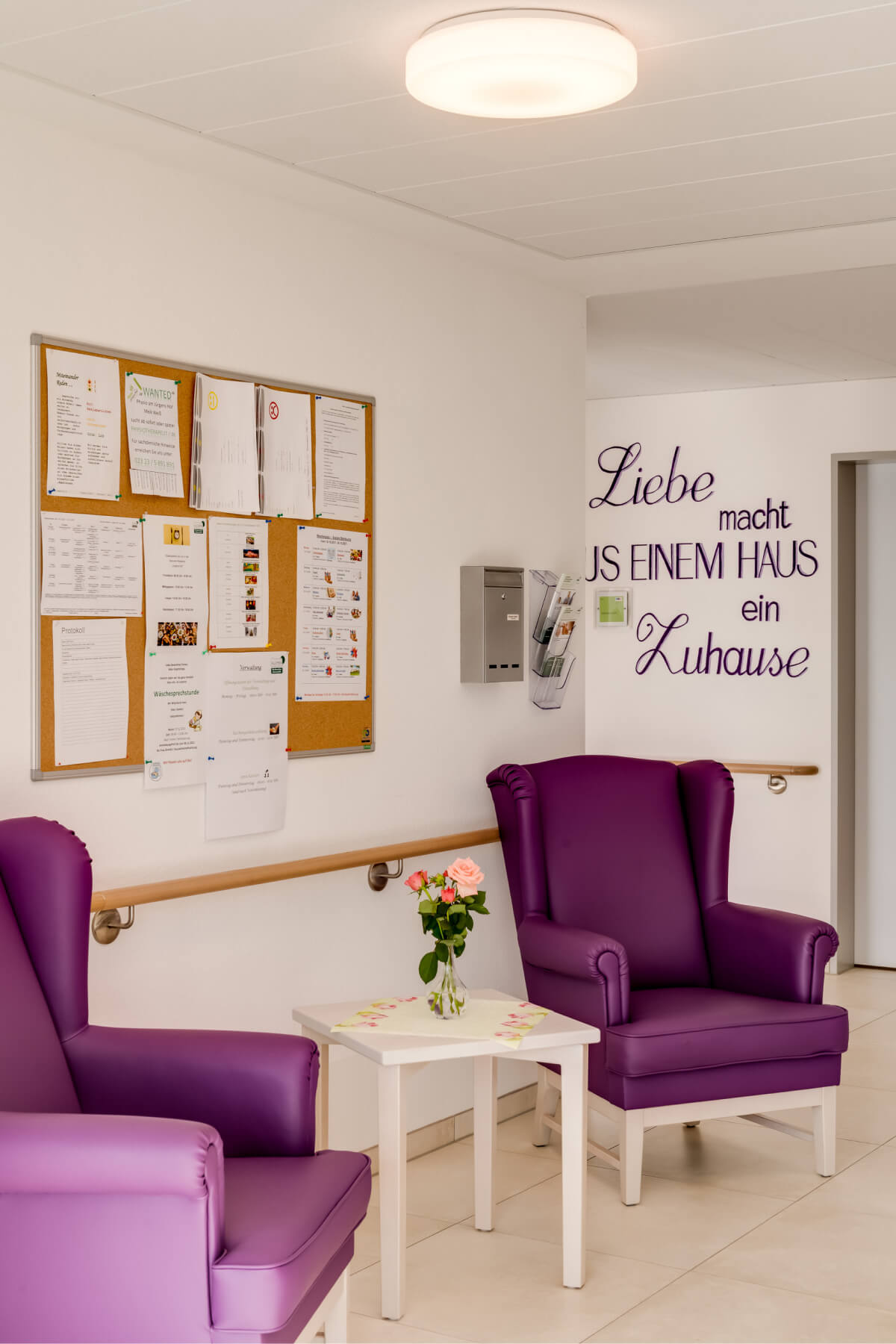 Gemütliche Sessel im Pflegeheim "Jürgens-Hof" in Herne