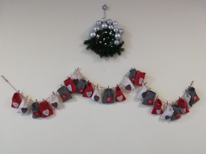 Adventskalender für die Bewohner des Seniorenheims AGO Rosbach