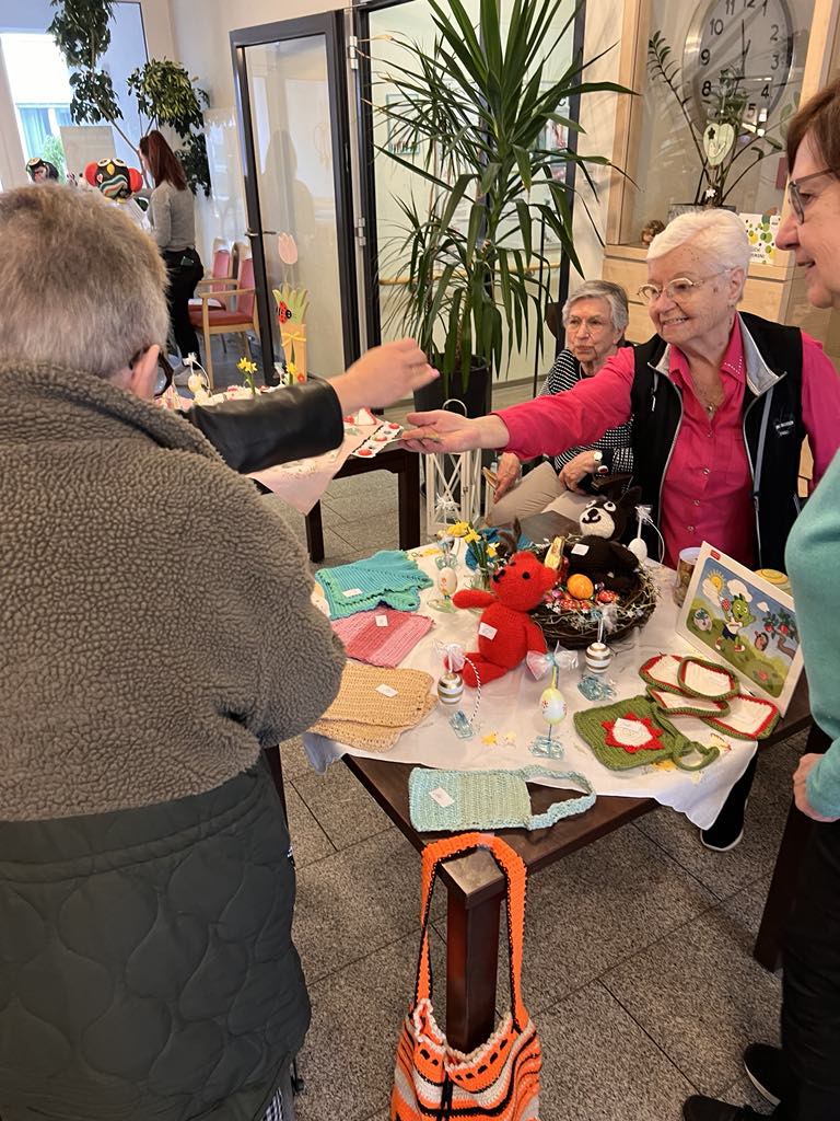 Verkaufsstand Alloheim Osterbasar 2024