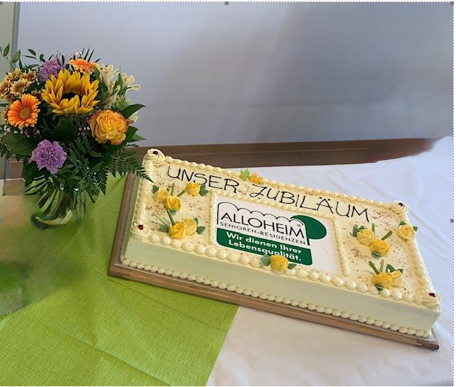 Torte. Nur vom Standort Zwenkau zu nutzen.