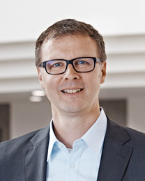 Portrait Rüdiger Stahlschmidt - Leiter Unternehmens­kommunikation bei Alloheim Senioren-Residenzen